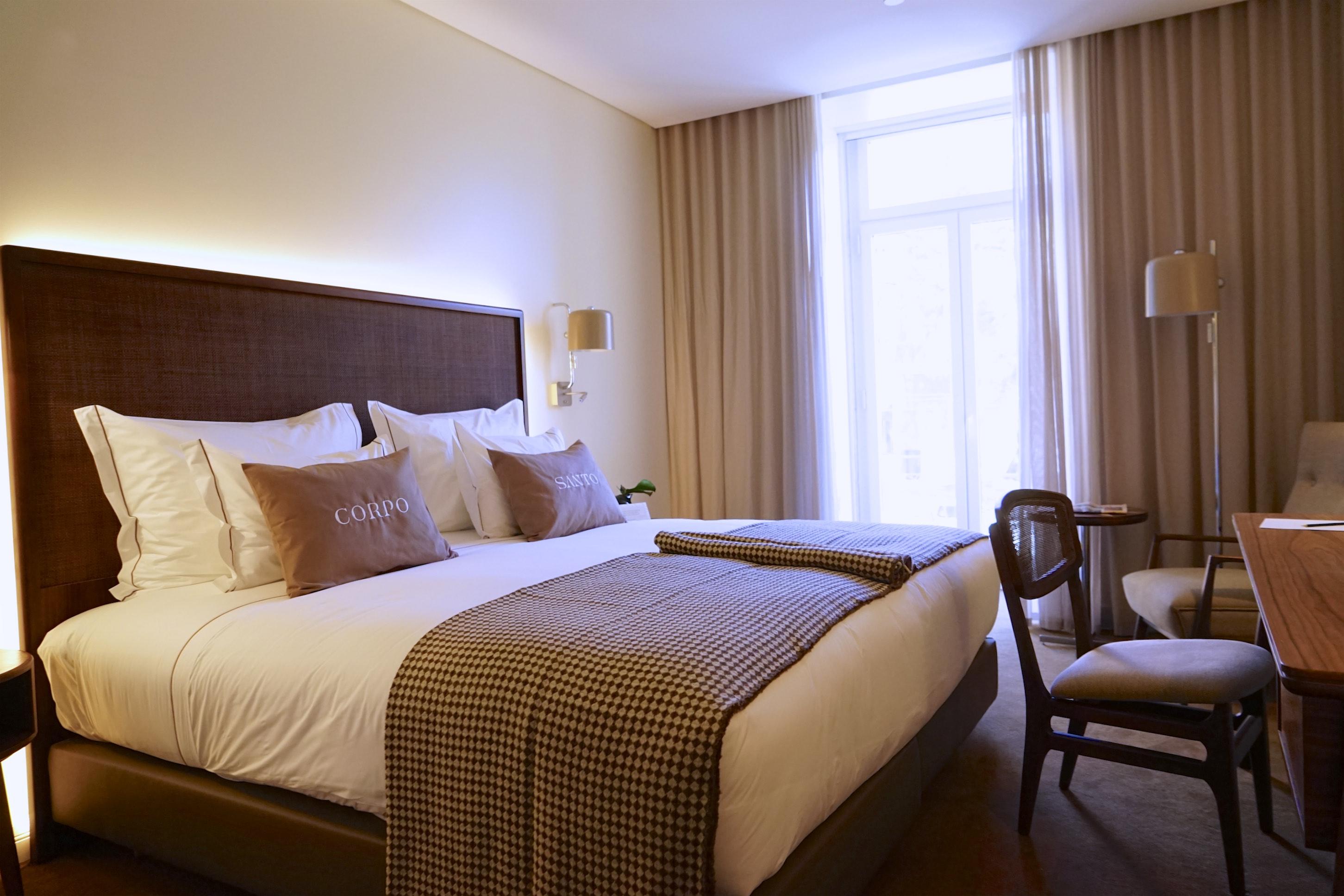 Corpo Santo Lisbon Historical Hotel Exterior photo A room at the hotel